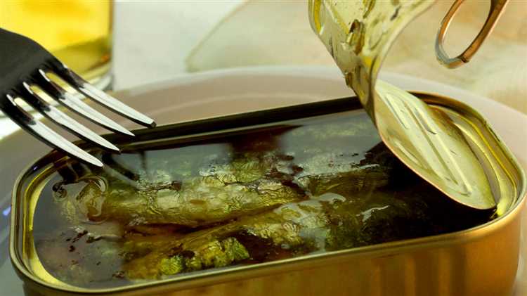 Опасны ли черви в рыбных консервах?